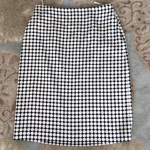 Banana republic 100% silk pencil skirt size 4